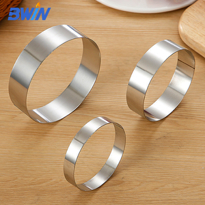 Anelli di Muffin in acciaio inox antiaderenti a doppio arrotolato <span class=keywords><strong>per</strong></span> <span class=keywords><strong>crostata</strong></span> anelli di Crumpet <span class=keywords><strong>per</strong></span> alimenti <span class=keywords><strong>per</strong></span> la casa - Product Image 6