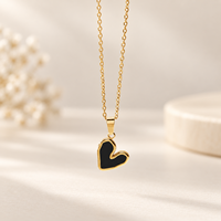 Collier Cœur Tendance pour Femme en Acier Inoxydable Plaqué Or, Pendentif Amour Élégant, Bijou Cadeau, Accessoire Quotidien