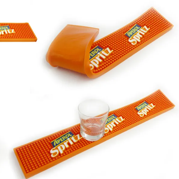 Aperol spritz rulo yumuşak pvc dökülme oyuncak ve bebek yuvarlak bira paspaslar bar kauçuk paspas