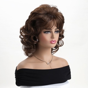 วิกผมสังเคราะห์ทนความร้อนสูงขายดี <span class=keywords><strong>ทรง</strong></span><span class=keywords><strong>ผม</strong></span><span class=keywords><strong>สั้น</strong></span>หยิกมีหน้าม้า ความยาวประบ่า สีน้ำตาล ขายส่ง - Product Image 2