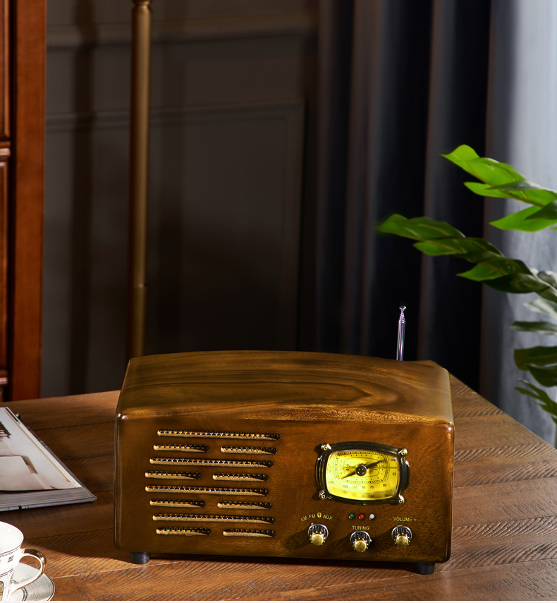 Classic design type portable vintage retro wooden FM radio with high quality