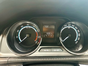 Skoda <span class=keywords><strong>Kamiq</strong></span> SUV d'occasion 2022, 1.5L Automatique, 40000km Faible Kilométrage, Conduite à Gauche, Essence, Véhicule à Vendre, Prix de Gros, Prêt à Expédier - Product Image 4