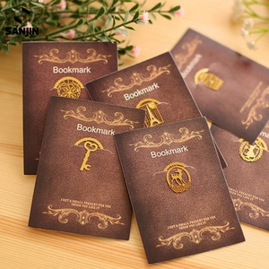 ที่คั่นหนังสือโลหะ<span class=keywords><strong>ลาย</strong></span>ลูกไม้สไตล์วินเทจ รูปหัวใจ กุญแจ แมว กวาง คลิปหนีบกระดาษสวยงามแปลกตา สำหรับสมุดบันทึกและหนังสือ - Product Image 4
