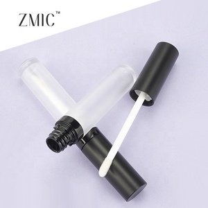 Matte màu đen đơn giản phong cách rỗng Lip Gloss ống nhựa rõ ràng chai Son bóng Ống <span class=keywords><strong>container</strong></span> tùy chỉnh bao bì - Product Image 2