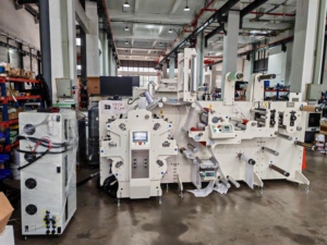 Imprimante flexographique automatique à 6 couleurs - 12 couleurs - JR27-7C - Garantie 1 an - <span class=keywords><strong>Machine</strong></span> d'impression flexo pour étiquettes - Product Image 6