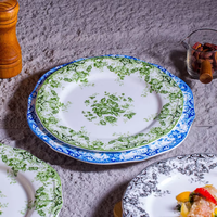 Service d'assiettes de présentation en porcelaine fine, motif floral vert contemporain européen, forme irrégulière, pour fêtes, écologique