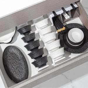 Juego de Platos de Cerámica Creativos de Alta Gama en Blanco y Negro Estilo Japonés, Aptos <span class=keywords><strong>para</strong></span> Microondas, Serie Textura Rústica - Product Image 1