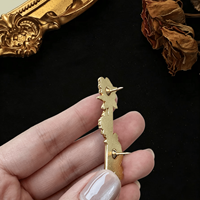 Épinglette en métal avec logo d'épée personnalisé, design tendance, cadeaux promotionnels, épinglette en émail dur plaquée or