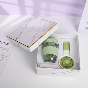 Ensemble cadeau promotionnel personnalisé avec broderie appliquée, papeterie de luxe, parapluies et tasses, souvenir pour la fête des pères - Product Image 3