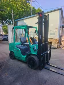 Chariot élévateur d'occasion Mitsubishi FD30 de 3 tonnes fabriqué au Japon à vendre - Product Image 4