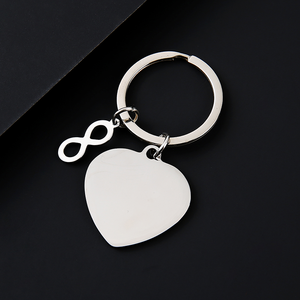 Ywyougang Porte-clés en acier inoxydable 201 avec breloque cœur et symbole infini, personnalisable par gravure, anneau en fer, multicolore pour couples - Product Image 2