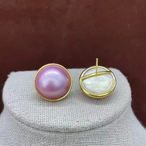 Boucles d'oreilles clous Red Bean Fashion en argent S925 avec perle Mabe rose 17 mm, sertissage clos plaqué or, bijoux classiques pour femme - Product Image 1