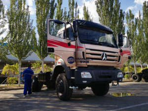 סיני מפעל בן z מותג Beiben 6*6 6*4 מארז 2642 מטען משאית מארז בדובאי - Product Image 5