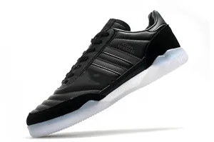 למעלה איכות כדורגל נעלי רך עור מאמני מקורה כדורגל מגפיים שחור לבן botas de futbol עבור COPA MUNDIAL TR 39-45