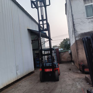 Modèle 2023 Utilisé pour Chariot Élévateur Diesel 3 Tonnes AWD/4X4 Garantie 1 An - Product Image 3