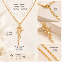 Collier avec pendentif en forme de fleur en acier inoxydable 304 personnalisé OEM/ODM pour femmes, bijoux personnalisés avec nom