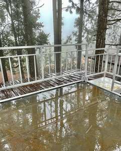 Maison préfabriquée en conteneur à 2 étages avec balcon et revêtement en bois pour <span class=keywords><strong>Airbnb</strong></span>, complexe hôtelier ou logement du personnel - Product Image 3