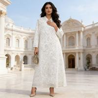 Robe Abaya Traditionnelle Brodé(e) en Polyester – Style Décontracté pour Mariage ou Aïd – Vêtement Islamique Respirant