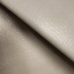 Tela tejida laminada de polipropileno no tejido utilizada como barrera de vapor - Product Image 2