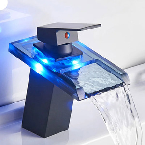Grifo de lavabo LED tipo cascada, monomando, mezclador de agua fría y caliente, grifo de lavabo con efecto cascada - Product Image 1