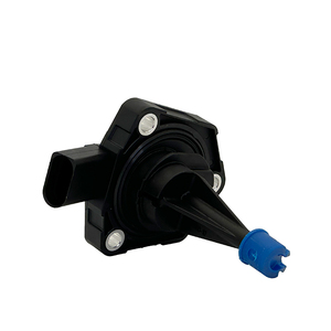 Sensore di Livello e Temperatura dell'Olio 04E907660D per VW Polo T-Cross T-Roc Golf8 Audi A1 Q2 Skoda Kamiq 1.0TSI 1.5TSI - Product Image 1