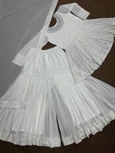 Georgette et brodé travail Kurta Sharara ensemble fait à la main concepteur Sharara costume indien robes de soirée vêtements de mariage vêtements ethniques - Product Image 2