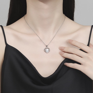 Collar con colgante de diamante de alto contenido de carbono en forma de corazón, transmisor en vivo, con la frase 'con ti en <span class=keywords><strong>mi</strong></span> corazón', regalo de San Valentín, colgante de 1 quilate - Product Image 4