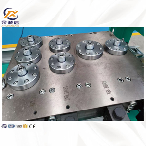 เครื่องขึ้นรูปเหล็กแผ่นบาง LGSF พร้อมระบบควบคุมอัตโนมัติ PLC มาตรฐาน CE ISO สำหรับโครงสร้างเหล็กสำเร็จรูปสำหรับบ้านสำเร็จรูป - Product Image 3