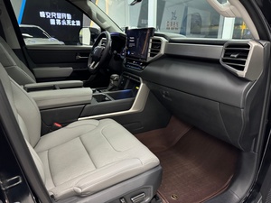 <span class=keywords><strong>Toyota</strong></span> <span class=keywords><strong>RAV4</strong></span> 3.5T Híbrido 4 Puertas LTD (Versión Canadiense) de Segunda Mano <span class=keywords><strong>2023</strong></span>, 5 Asientos, Gasolina, Volante a la Izquierda, 41000km, CVT - Product Image 3