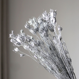 Arrangement de fleurs préservées à prix avantageux, très demandé - Product Image 1