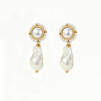 Boucles d'oreilles pendantes en acier inoxydable plaqué or PVD 18 carats avec perles baroques et cadre tournesol, style vintage, pour mariage, cadeau pour femme