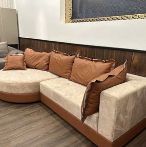 Elegante Sofá Modular de Lujo para Sala de Estar con Diseño Espacioso y Estilo Contemporáneo - Product Image 1