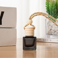 Prix de gros 8ml Diffuseur d'air de voiture en verre avec couvercle en bois Désodorisant Parfum Aroma Diffuseur Bouteille