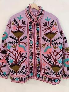 Chaqueta Bomber Reversible Bordada a Mano, Ecológica, con Patrón Floral, 100% Algodón, Estilo Bohemio de Invierno para Artistas - Product Image 4