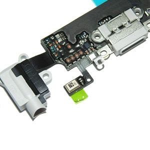 Port <span class=keywords><strong>de</strong></span> <span class=keywords><strong>connecteur</strong></span> <span class=keywords><strong>de</strong></span> <span class=keywords><strong>charge</strong></span> en gros pour <span class=keywords><strong>iPhone</strong></span> 7 <span class=keywords><strong>8</strong></span> Plus 7Plus <span class=keywords><strong>8</strong></span> Plus XS X XR XS Max câble flexible, pour <span class=keywords><strong>iPhone</strong></span> 5 Port <span class=keywords><strong>de</strong></span> <span class=keywords><strong>charge</strong></span> - Product Image 4