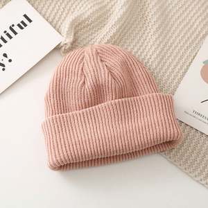 Gorro de Punto Acrílico Personalizado con Logo, para Invierno, Unisex, Cálido, con Diseño de Frutas, para Playa y Negocios - Product Image 5