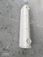 Canal de drainage en forme de U en résine polymère durable pour l'extérieur Gouttière de drainage de tranchée anti-corrosion coupant la surface lisse pour une utilisation en extérieur