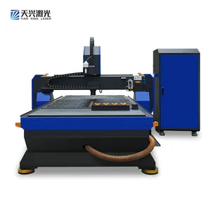 Ahşap kesme için yüksek hassasiyetli Cnc Router Md-2500s gravür freze makinesi