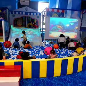 Aire de jeux intérieure tendance sur le thème violet avec trampoline, toboggan et parcours d'obstacles interactif pour centre de divertissement pour enfants - Product Image 6