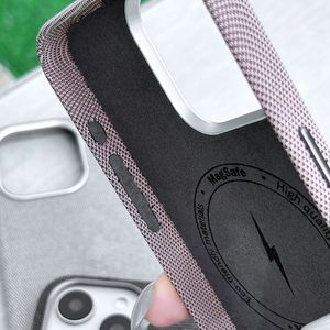 Vente en gros de tissu en fibre de nylon étui de téléphone magnétique tout compris pour iPhone 13 14 15 16 Pro Max chargeur sans fil housse antichoc - Product Image 2