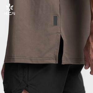 Maglietta da Palestra OEM HUCAI Personalizzata in Cotone e Spandex con Orlo Diviso Vestibilità Ampia Oversize per Uomo - Product Image 3