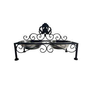 Comedero para mascotas para <span class=keywords><strong>perros</strong></span> pequeños y gatos Cuencos dobles de comida y agua de acero inoxidable con soporte de hierro Fleur De <span class=keywords><strong>Lis</strong></span> - Product Image 1