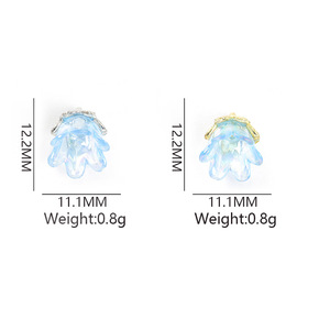 Ciondolo a forma di <span class=keywords><strong>campanula</strong></span> traslucida in lega color oro con petali a goccia per braccialetti Fairy Garden - Product Image 3