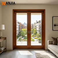 Porte française en aluminium et bois, à double battant, avec écran magnétique personnalisé, verre isolant, à haute efficacité énergétique, style ranch.