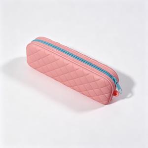 <b>Silicone</b> Portable Storage Bag, Travel Makeup Bag, Beauty Tool, Multi-purpose <b>Waterproof</b> Toiletry Storage Bag - Product Image 4