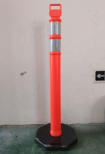 Poteaux de signalisation de sécurité en caoutchouc avec colliers réfléchissants pour la construction et la circulation - Product Image 5