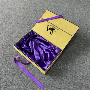 Роскошные упаковочные коробки для волос с логотипом на заказ с золотым атласом и шелковой подкладкой для волос - Product Image 3