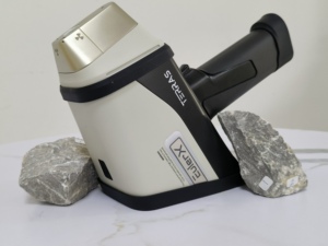 เครื่องวิเคราะห์ XRF แบบพกพา EulerX 500S ปี 2025 สำหรับการวิเคราะห์เหมืองนอกสถานที่ ได้รับการรับรองมาตรฐาน CE ระดับ IP54 ช่วงการวิเคราะห์ที่ขยายใหญ่ขึ้น - Product Image 2