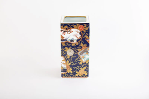Jarrón Cuadrado de Porcelana Estilo Japonés Rinpa Ko-Imari para Arreglos Florales, Obra de Arte Vibrante Pintada a Mano, Regalo Artesanal de Madera P40 - Product Image 3
