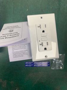 Autotest de la sortie <span class=keywords><strong>GFCI</strong></span> 15A GFI TR Prise duplex Indicateur LED Circuit de défaut de terre Interrupteur ETL Listé 125V - Product Image 2